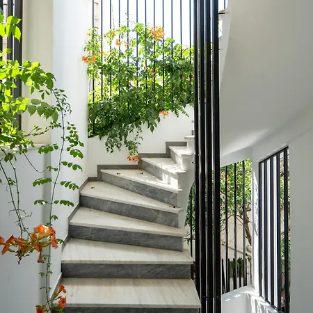 Your Athens Base Comfy Apartments In Petralona, Steps To Metro Exterior photo