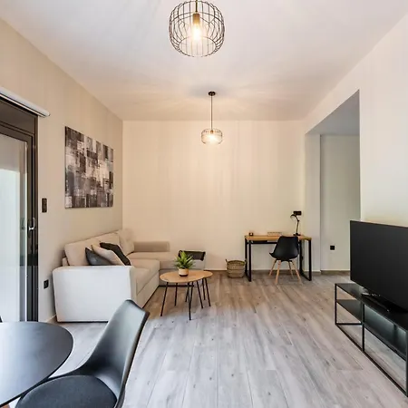 Your Athens Base Comfy Apartments In Petralona, Steps To Metro Exterior photo
