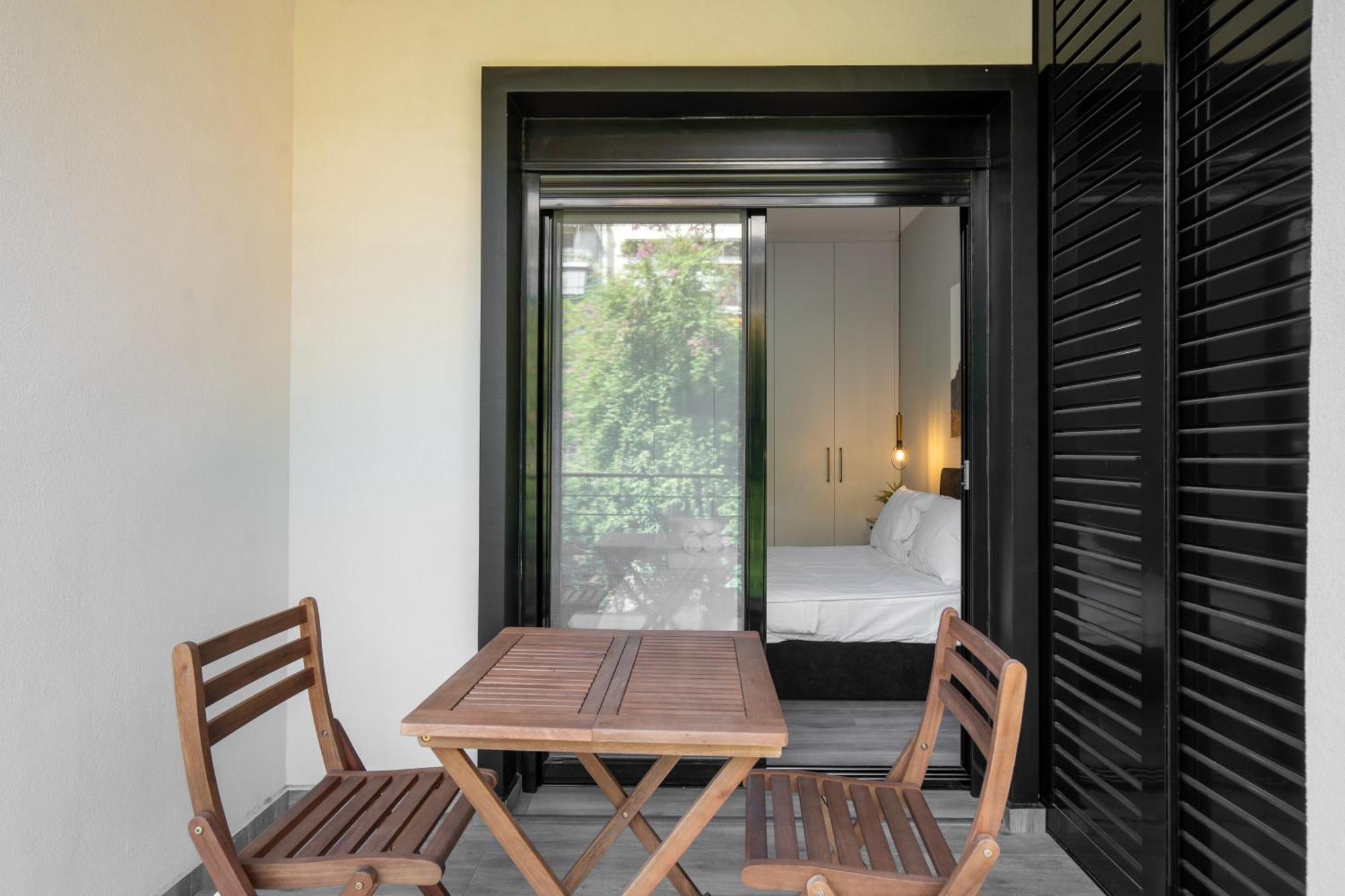 Apartment Your Base Comfy In Petralona, Steps To Metro *