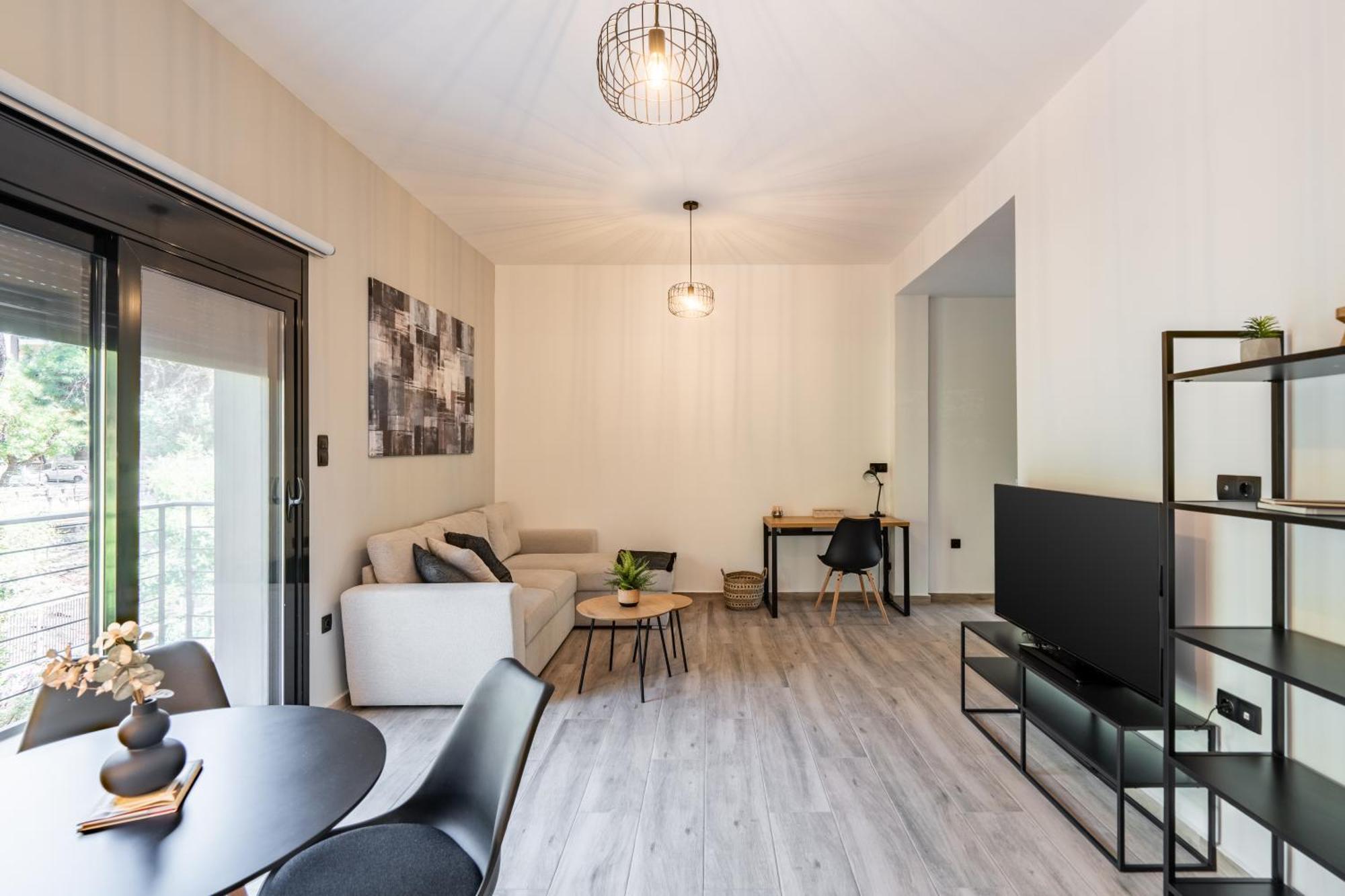 Your Base Comfy In Petralona, Steps To Metro * Ateny