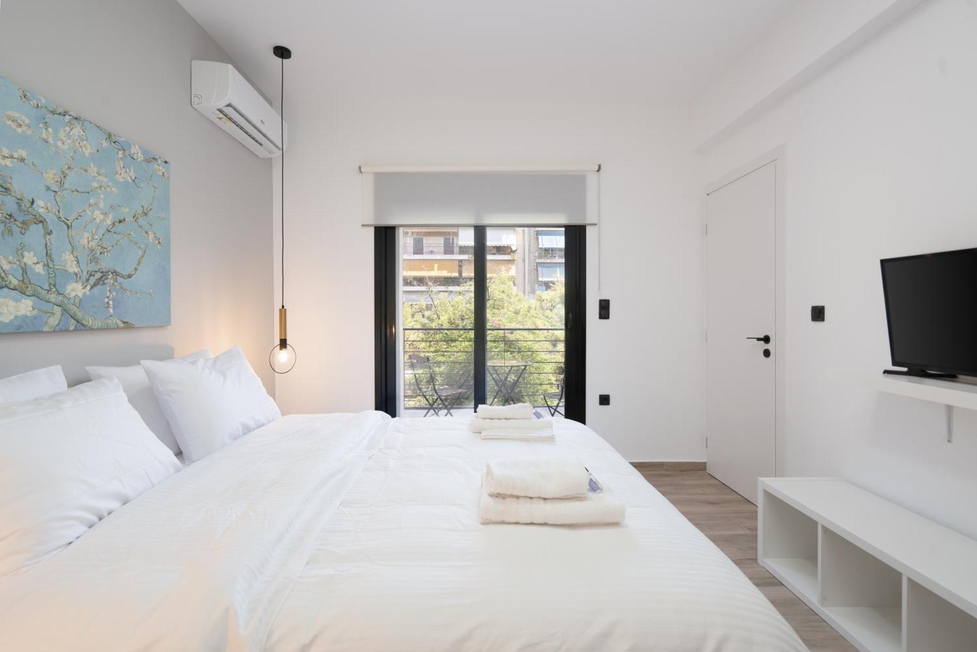 Your Base Comfy In Petralona, Steps To Metro