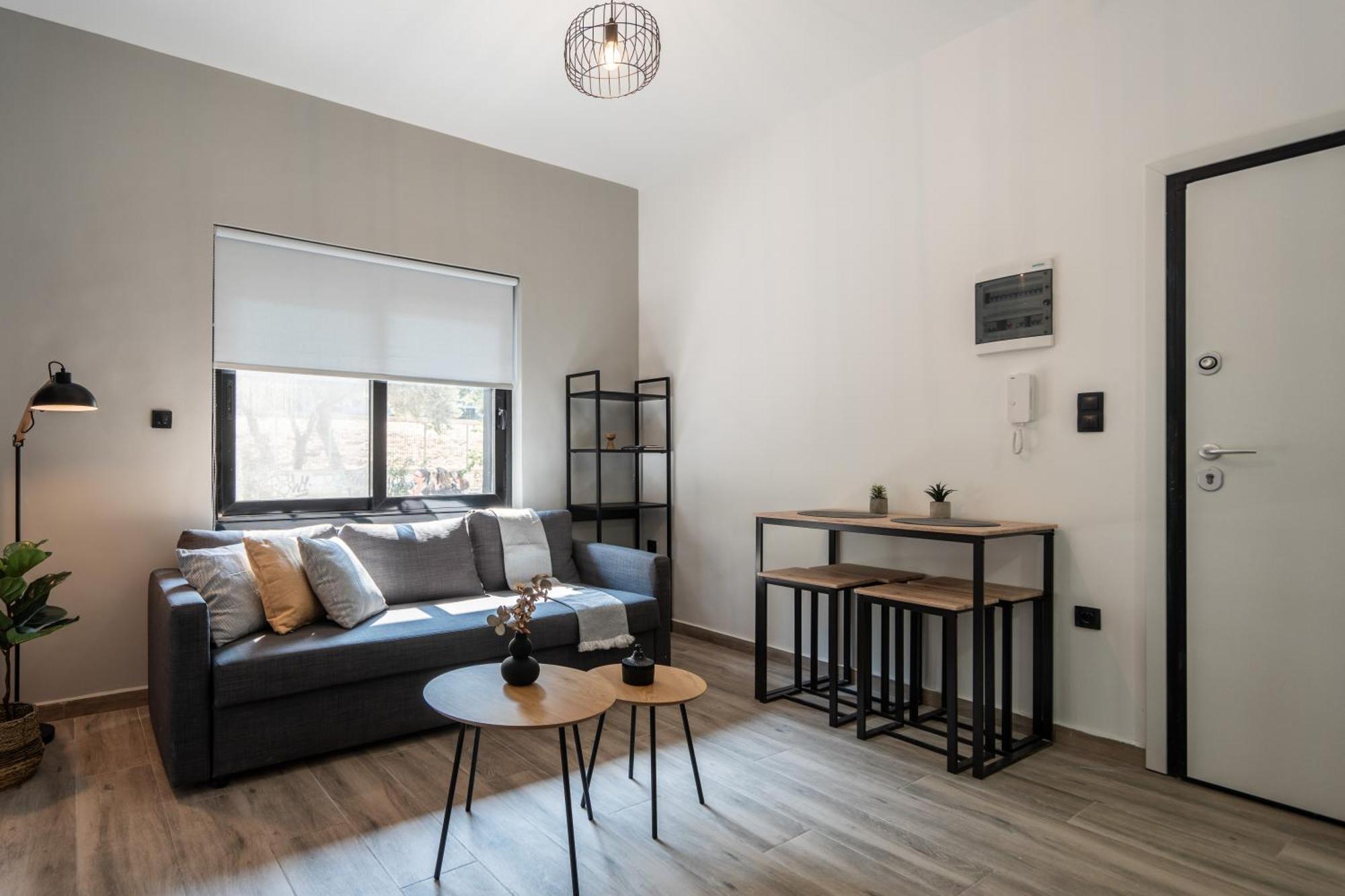 Your Base Comfy In Petralona, Steps To Metro * Athens